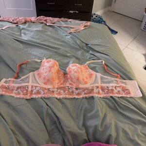 Lace Underwire Bra in Orange and White